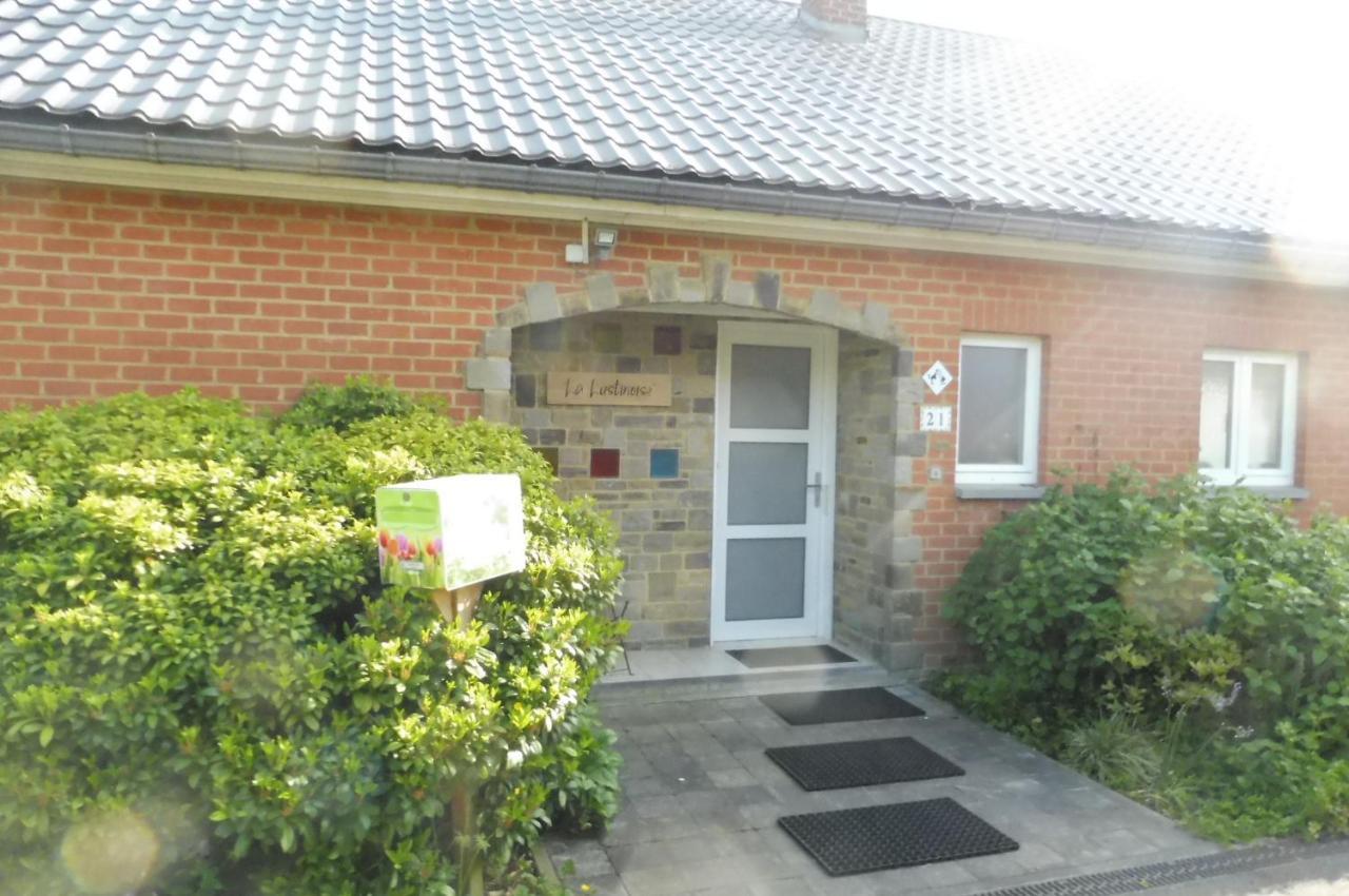 La Lustinoise Bed and Breakfast Exteriör bild